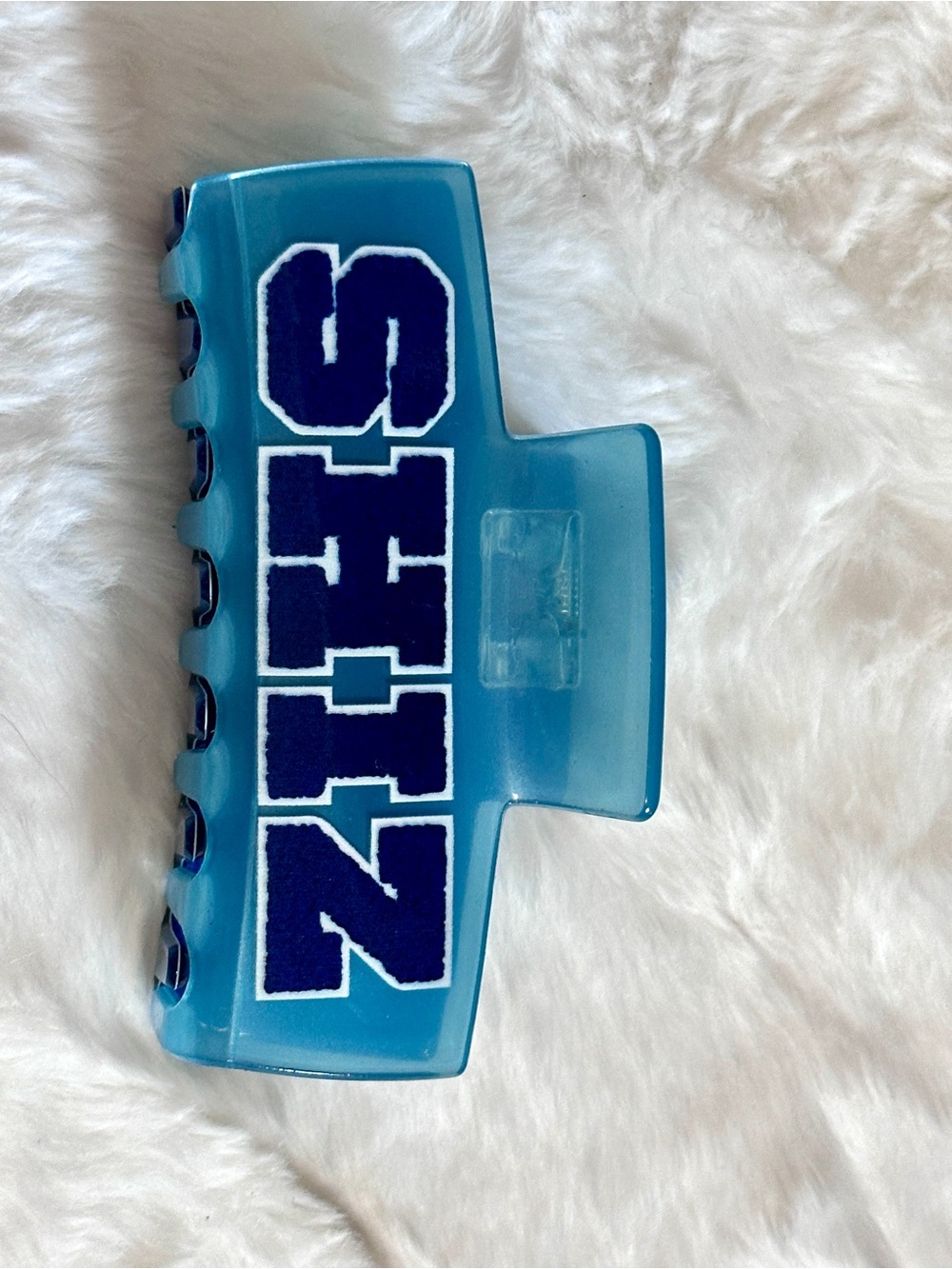 SHIZ Large Blue Claw Clip